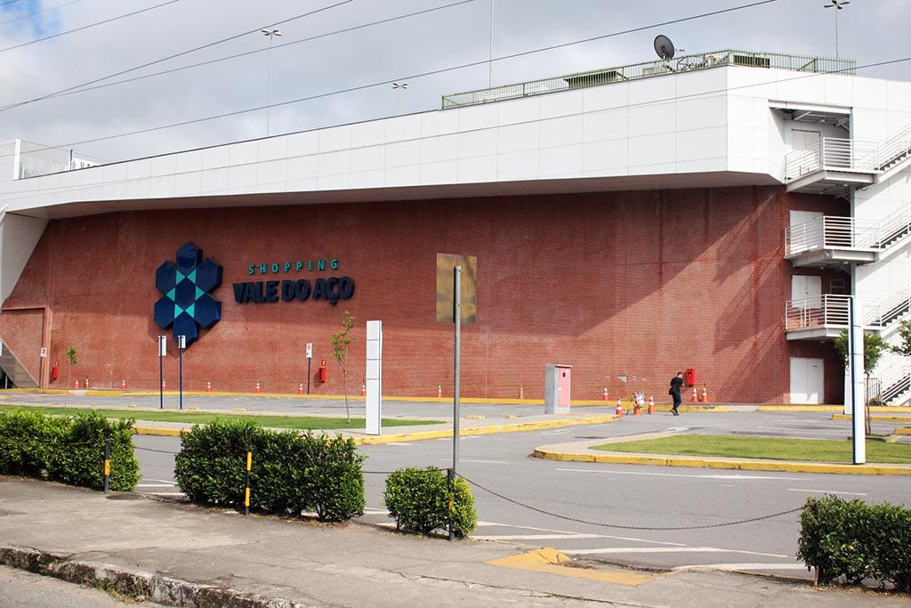 Falta de consenso: em Ipatinga, shoppings fechados e comércio contra o Minas Consciente