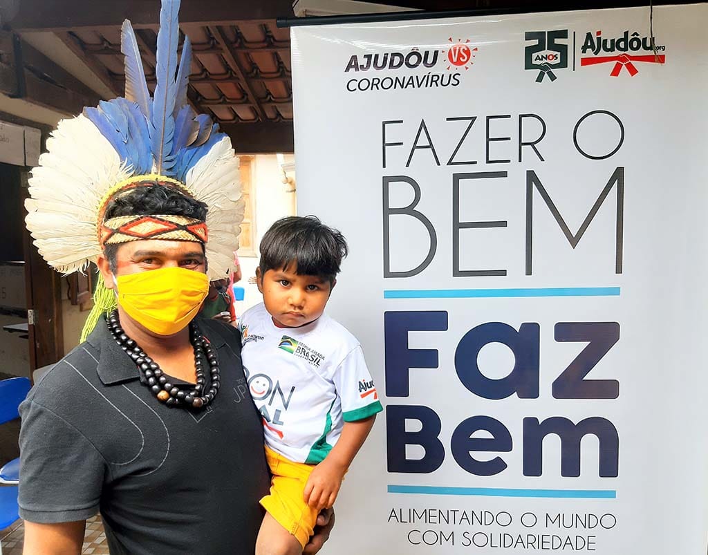 Doação de mil cartões alimentação auxilia entidade a combater fome