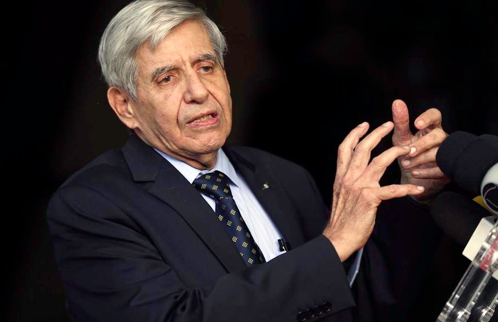 Interesses ocultos usam meio ambiente para prejudicar país, diz Heleno