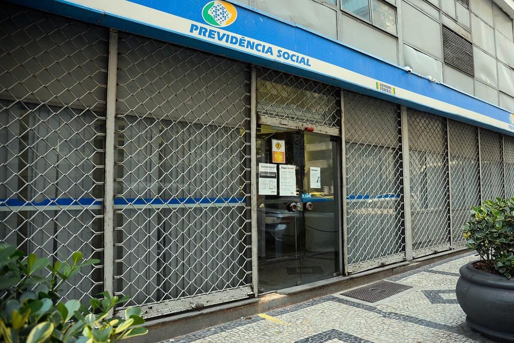 INSS oferece serviço expresso para entrega de documentação
