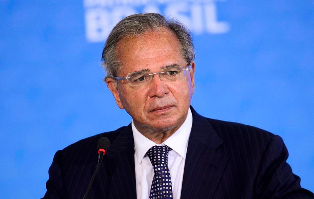 Governo pagará auxílio emergencial em caso de segunda onda, diz Guedes