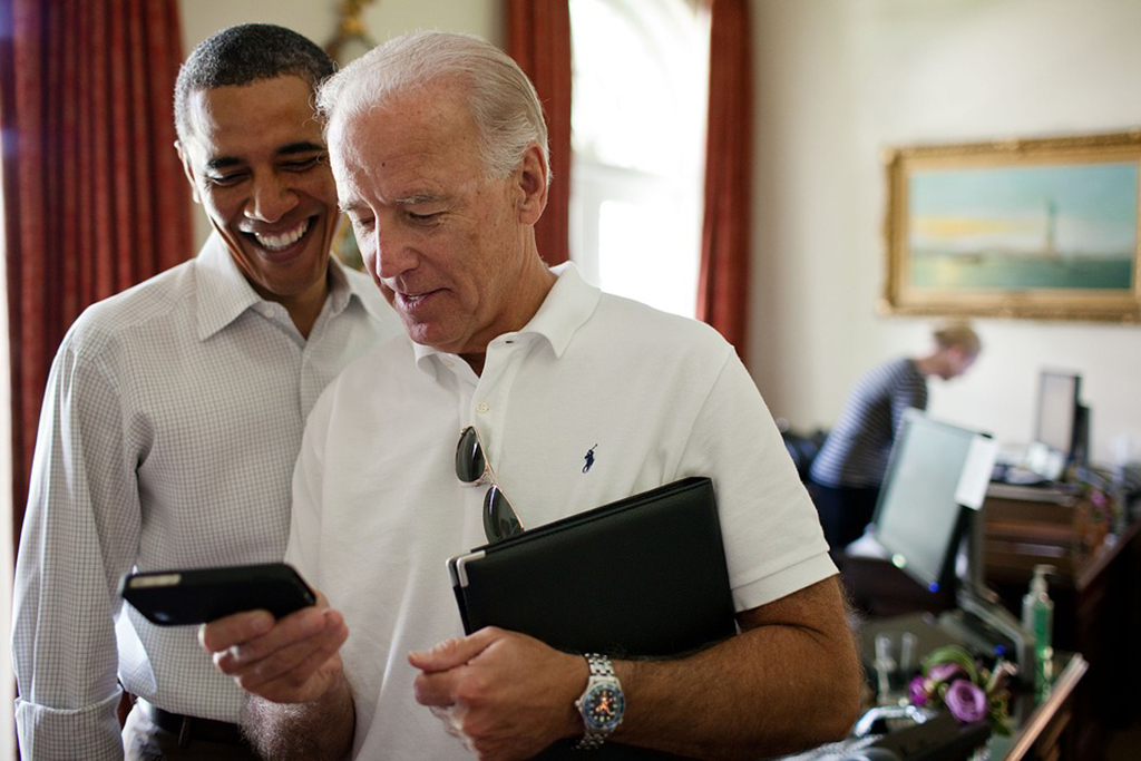 Biden reativa restrição de entradas no país