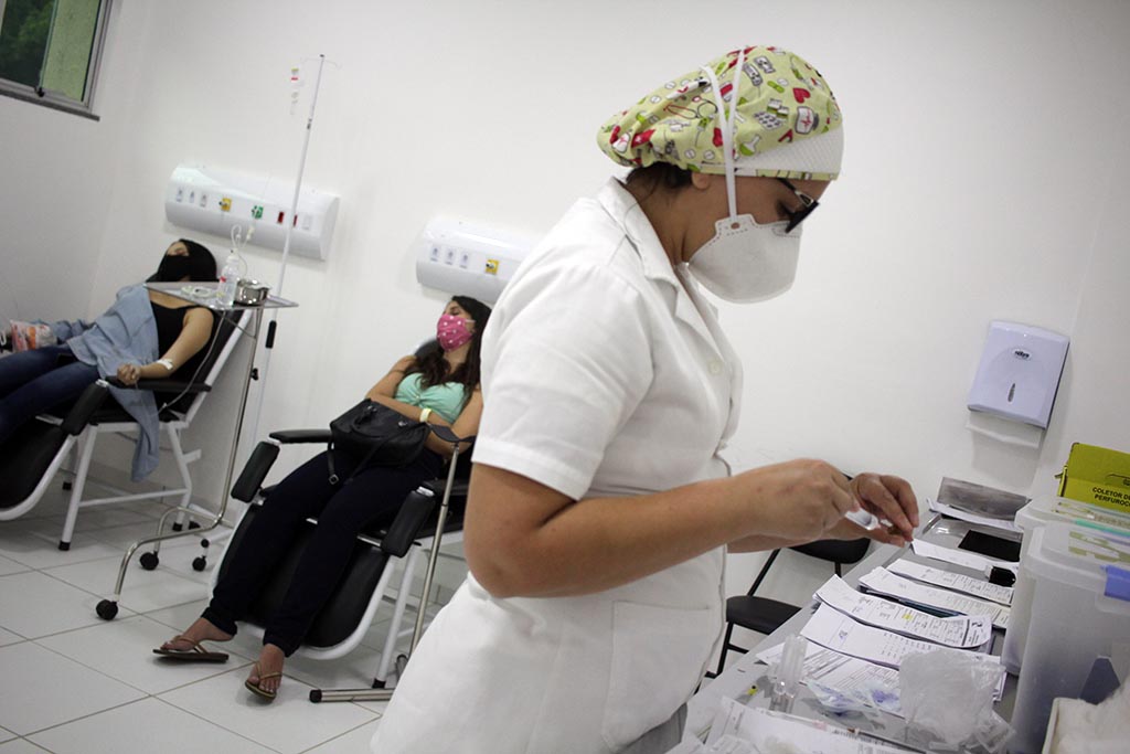 Fabriciano implanta novo serviço para orientar pacientes por telefone