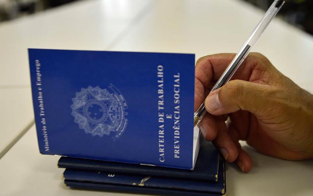 Minas mantém resultado positivo em saldo de empregos por três meses consecutivos