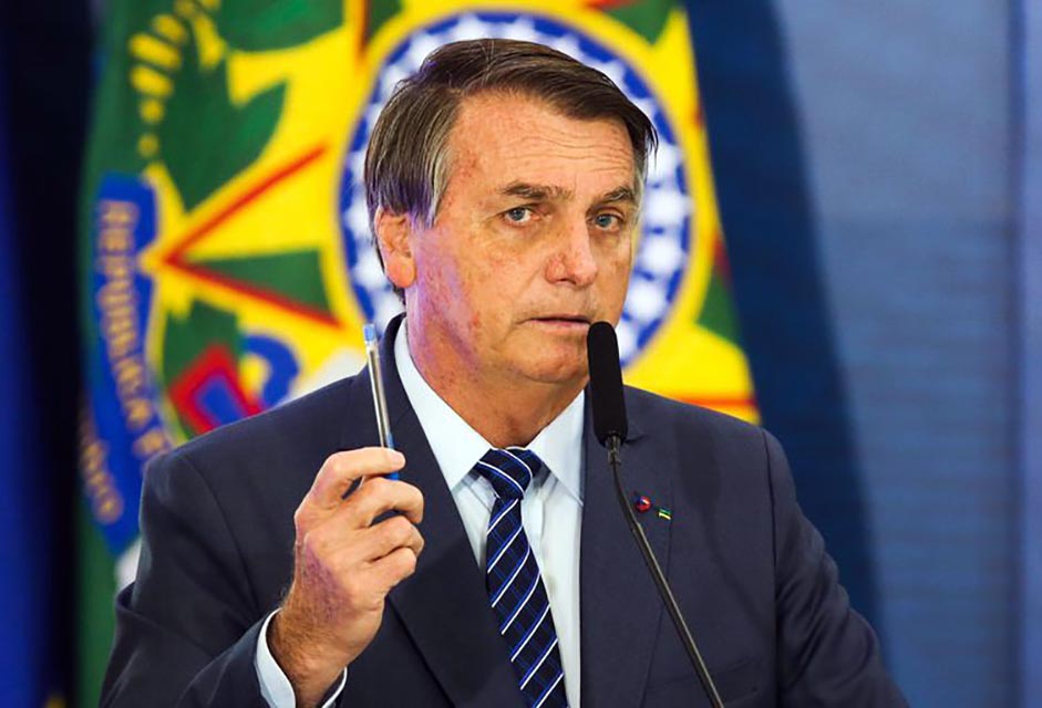 Bolsonaro sobe o tom e diz: “Se não tiver voto impresso, não terá eleição”