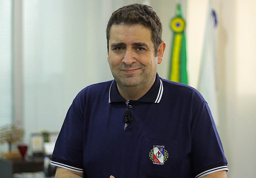 Prefeito de Fabriciano assume vice-presidência de Tecnologias da Saúde da FNP