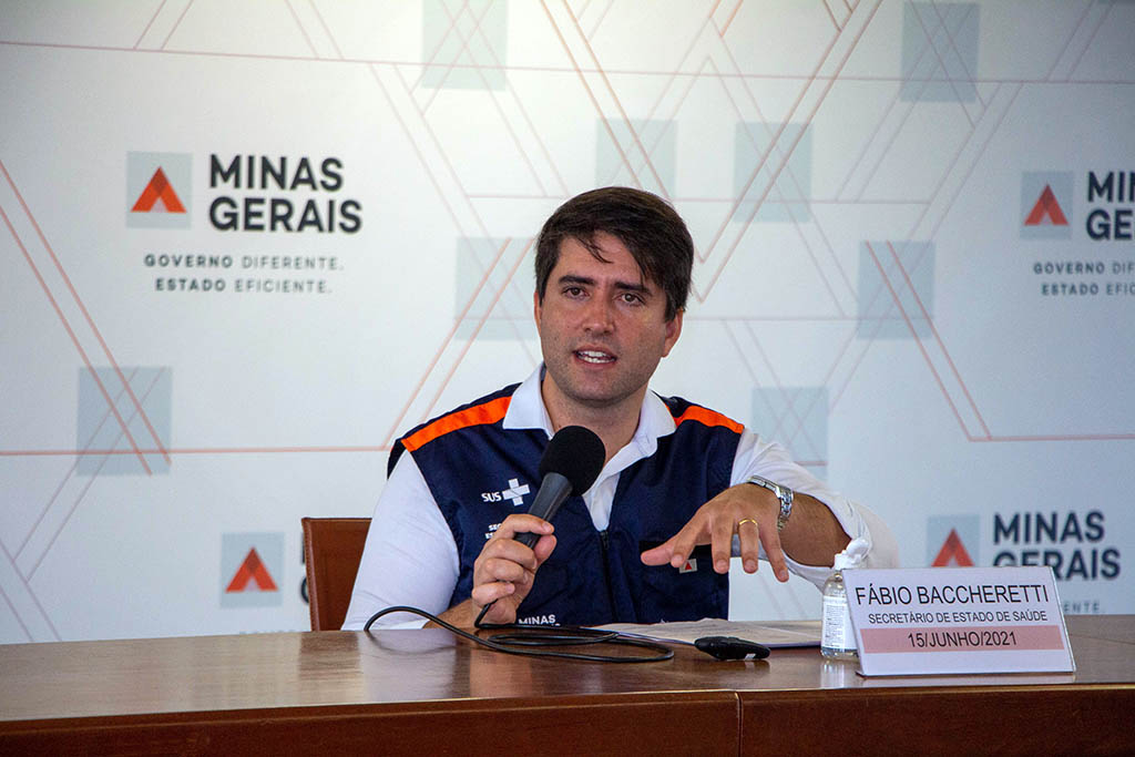 Covid-19: Minas prevê 1ª dose até outubro para todos os mineiros acima de 18 anos