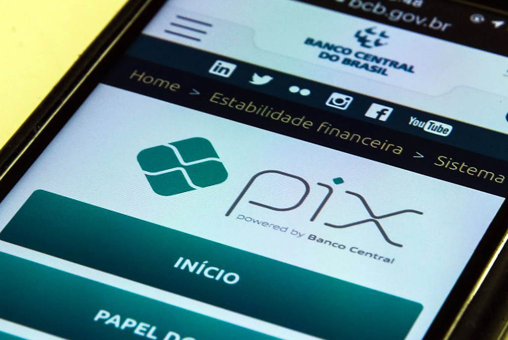 Pix poderá ser usado em aplicativos de mensagens e compras online