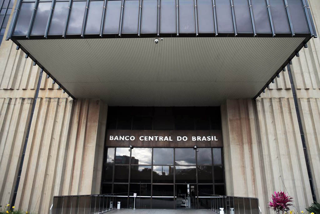 Brasil tem novas regras para pagamento e transferência internacionais