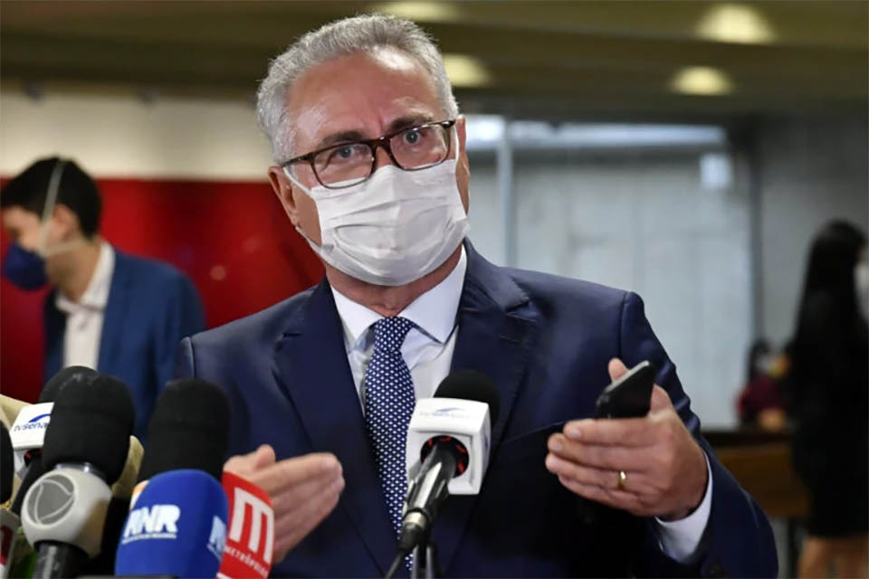 CPI investiga empresa suspeita de repasses ilegais a Renan