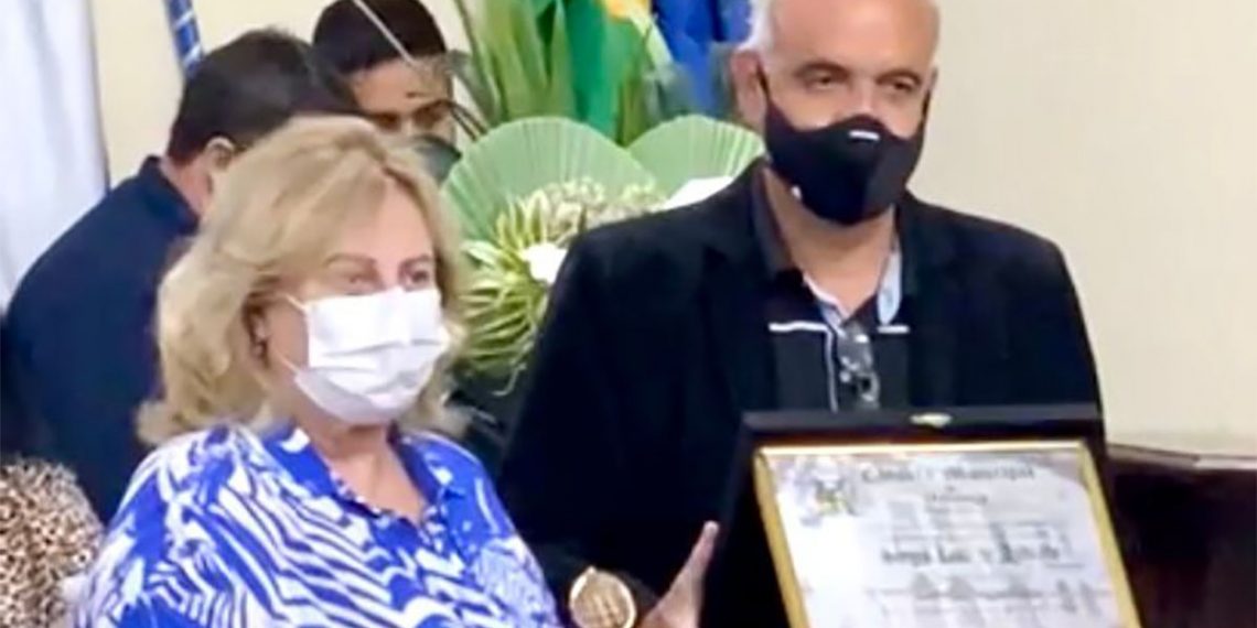 Presidente da Usiminas recebe título da Câmara de Valença