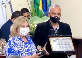 Presidente da Usiminas recebe título da Câmara de Valença