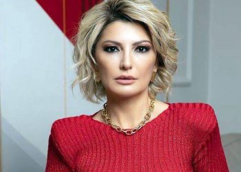 Antônia Fontenelle ataca TV Globo e sai em defesa de Regina Duarte