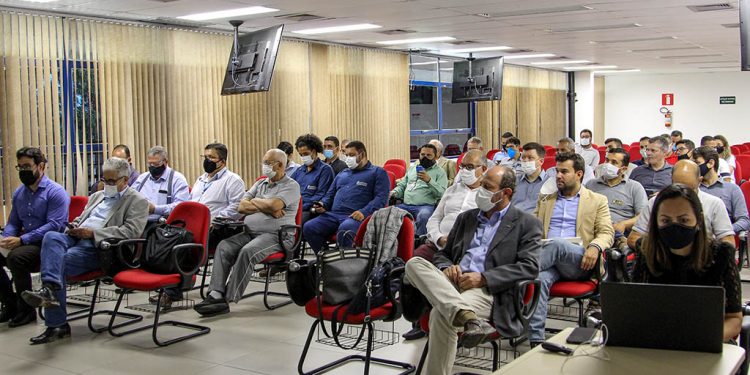 Poder Público e Setor Produtivo discutem sobre negócios com o setor ferroviário