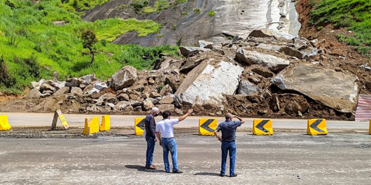 Timóteo conclui obras paliativas no trecho da BR-381 em Cachoeira do Vale