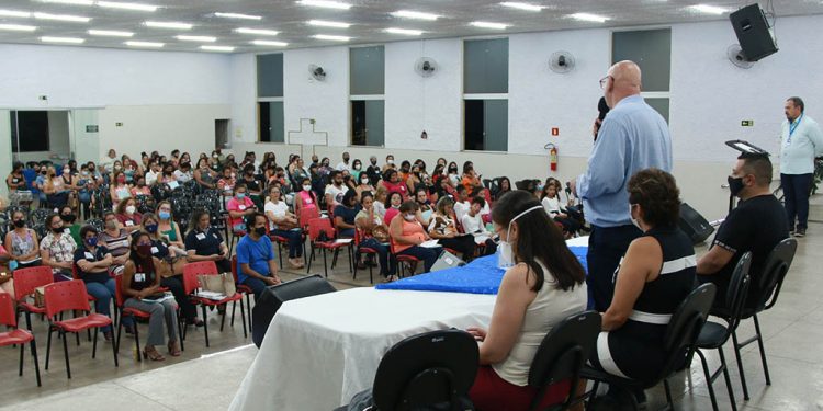 Fabriciano realiza IV Conferência Municipal de Educação