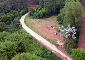 Convênios garantem manutenção na estrada da Serra dos Cocais em Fabriciano