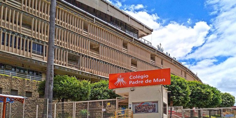 Colégio de Fabriciano abre vaga para professor de Artes