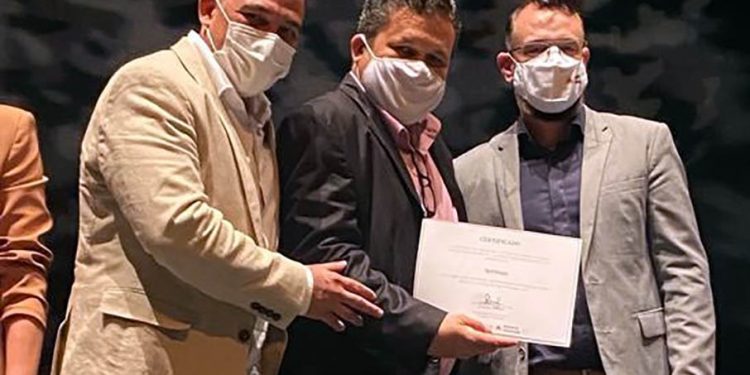 Ipatinga recebe prêmio de Boas Práticas em reconhecimento à importância da Feirarte