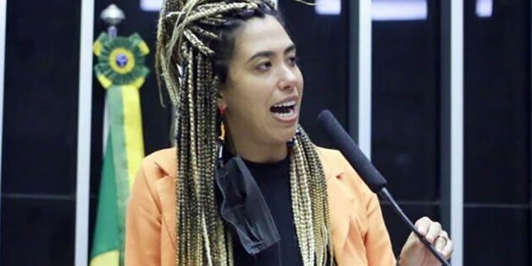 PL do PSOL quer descriminalizar “furto por necessidade”