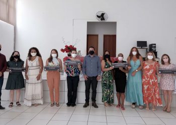 Diretores de escolas municipais tomam posse em Santana do Paraíso