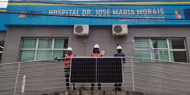 Hospital de Fabriciano recebe usina fotovoltaica
