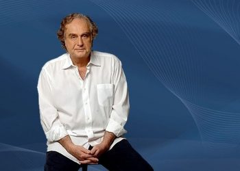 Jornalista Arnaldo Jabor morre aos 81 anos em São Paulo