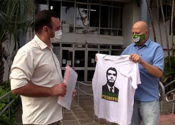 Servidor público impede ambulância de atender idoso por usar camiseta de Bolsonaro