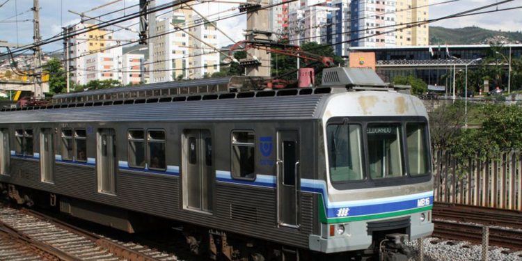 Metroviários de Belo Horizonte fazem greve contra privatização da CBTM