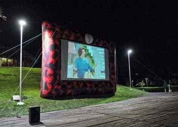 Projeto leva cinema gratuito a bairros de Ipatinga