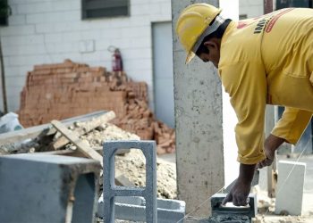 Indicador Antecedente de Emprego da FGV sobe para maior nível desde dezembro