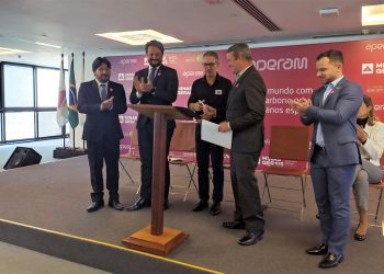 Prefeito de Timóteo comemora novos investimentos da Aperam