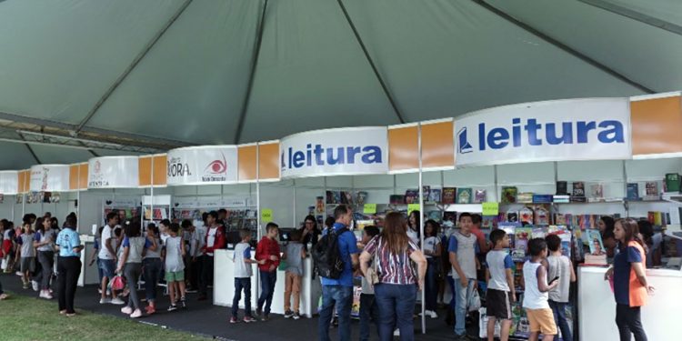 Salão do Livro Vale do Aço presencial volta em junho