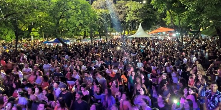 Cidades do Vale do Aço comemoram mais um aniversário