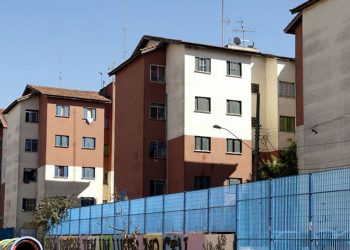 Trabalhadores já podem usar FGTS para pagar financiamento imobiliário atrasado