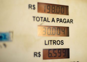 Postos terão duas formas de mostrar preços de combustíveis