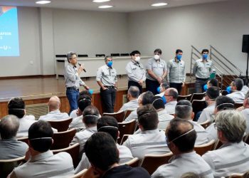 Presidente da Usiminas visita Usina de Ipatinga