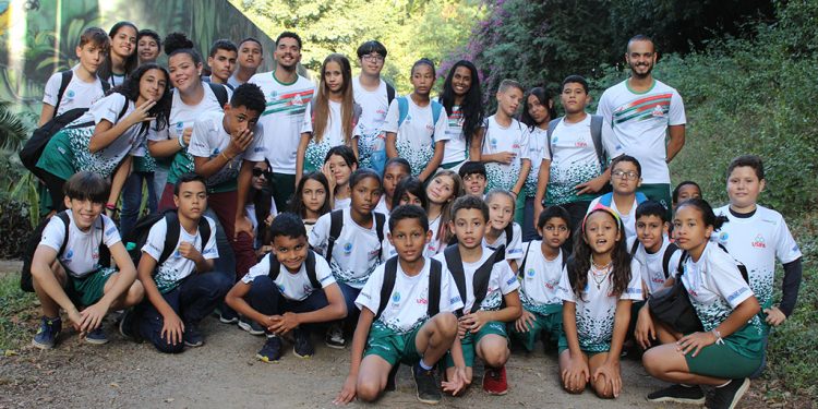 Alunos do Projeto Atletas Verdes visitam o Centro de Biodiversidade da Usipa