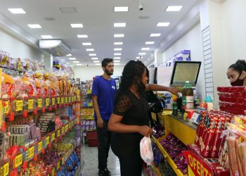 Micro e pequenos empresários mantêm otimismo pelo quarto mês seguido