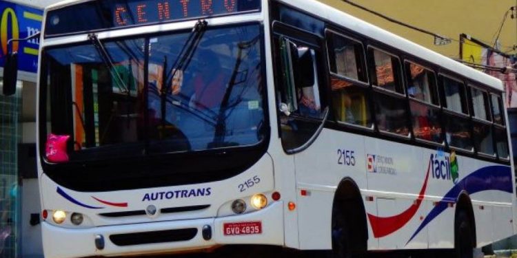 Passagem de ônibus tem novo valor a partir de segunda-feira em Fabriciano