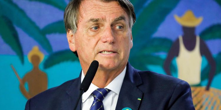 Presidente diz que vai propor à Câmara CPI para investigar Petrobras