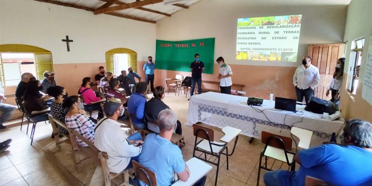 Fabriciano seleciona famílias para receber títulos de posse de propriedade rural