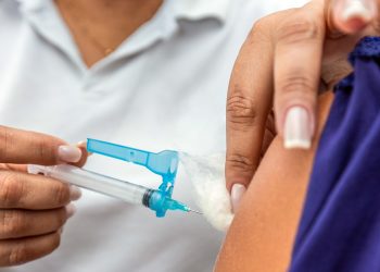 Covid-19: Ipatinga inicia aplicação de 4ª dose em pessoas acima de 50 anos