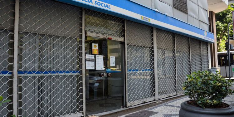 Veja as novas regras de atendimento no INSS