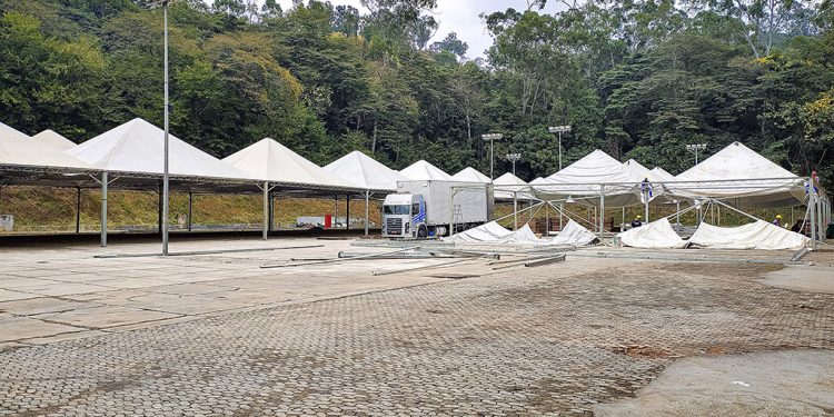 Área da 32ª Expo Usipa começa a ganhar forma com a montagem dos stands