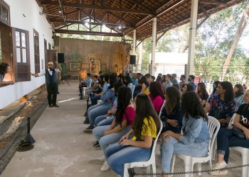 Vencedoras do Concurso de Redação são premiadas em visita guiada à Pedra Mole