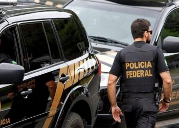 PF cumpre mandado em São João do Oriente contra migração ilegal para o exterior