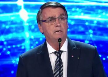 Bolsonaro é escolhido o melhor do debate em enquete do UOL
