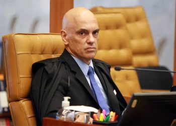 Alexandre de Moraes proíbe campanha da Independência com verde e amarelo