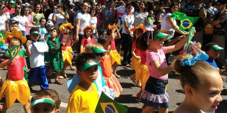 Ipatinga comemora bicentenário da Independência com desfile cívico
